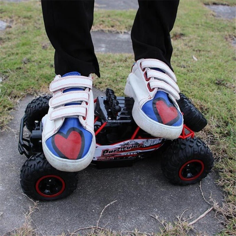 TerraClimb X4 – 4x4 RC Monster Truck for Powerful Off-Road Action