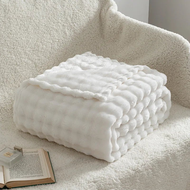 BUBBLECLOUD – Cozy 3D Bubble Plush Throw Blanket for All Seasons 9