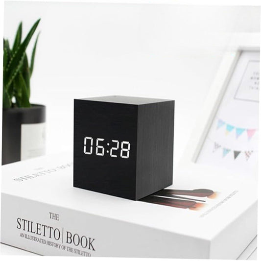 TIMECUBE - Mini réveil numérique compact à LED pour les chambres élégantes