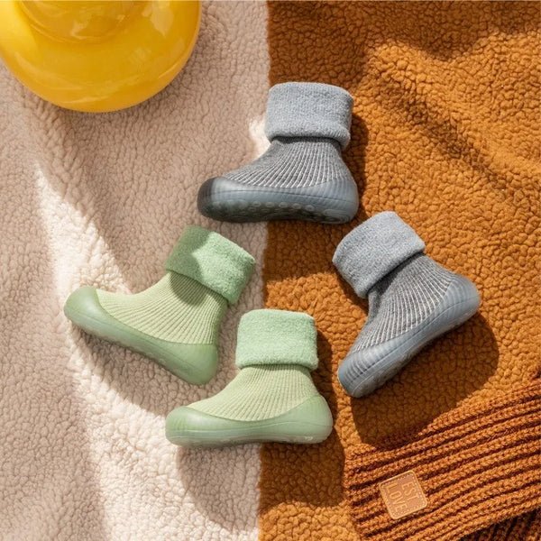 TinySteps Grip Socks - Calzini antiscivolo per bambini con suola in gomma per primi passi in sicurezza