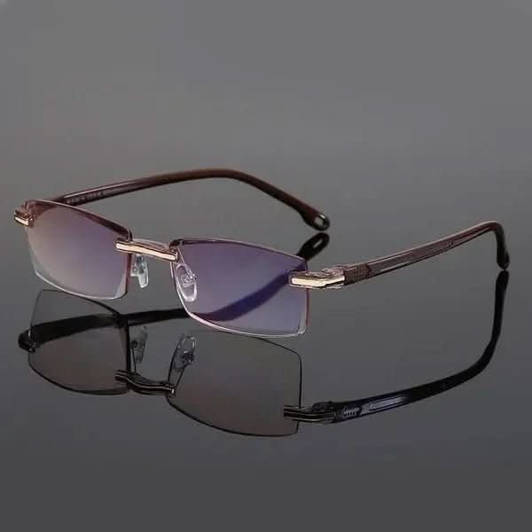 VISIONCLEAR-LASIT – Moniteholukulasit optimaaliseen näköön ja maksimaaliseen mukavuuteen