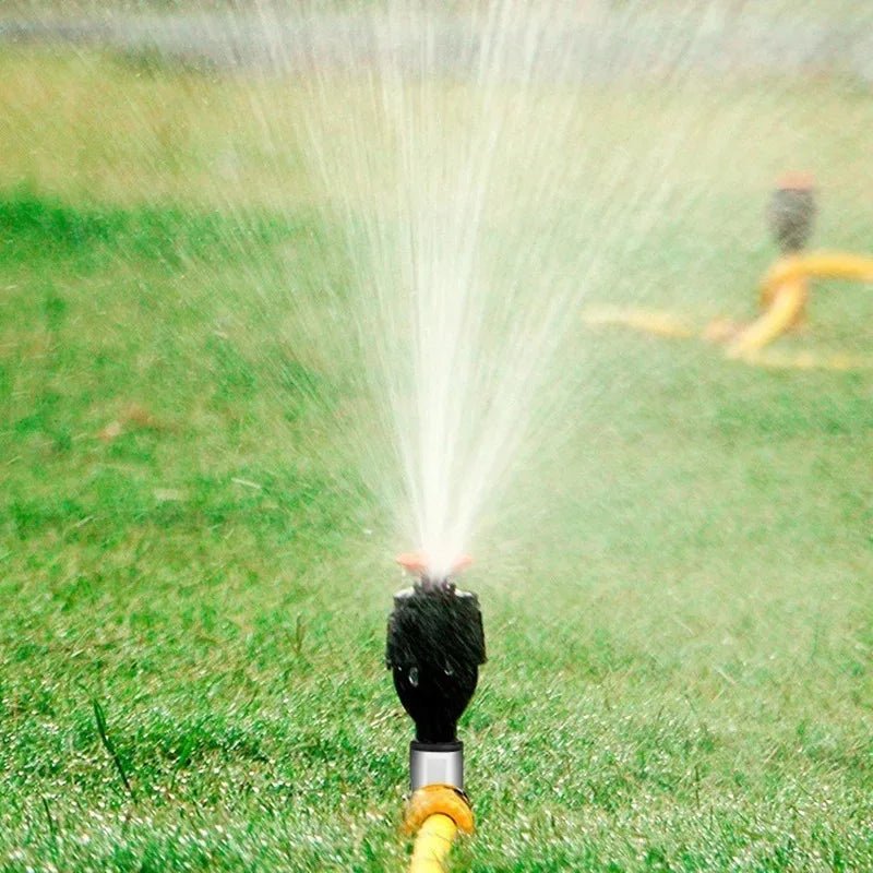 YARDLY – Arrosage de jardin 360° sans effort