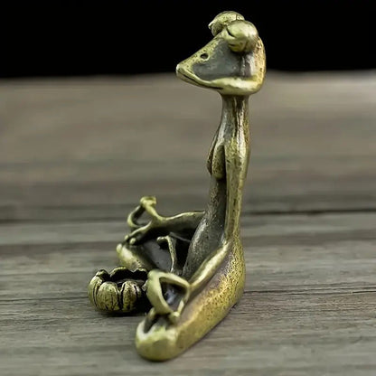 ZENFROG – Brass Incense Holder with Meditating Frog Design for Mindful Décor